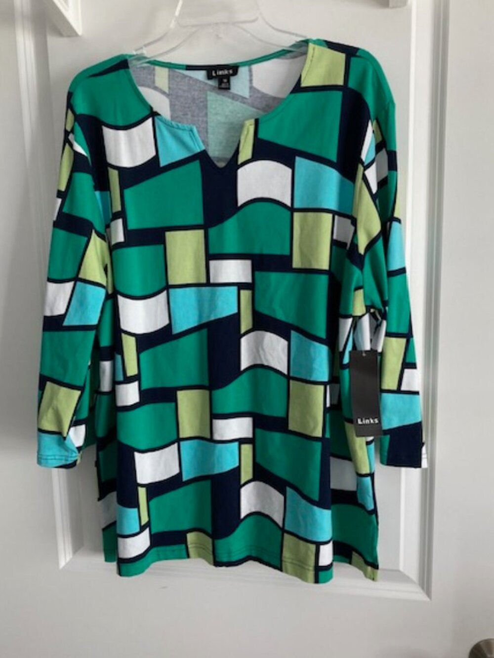 Links 1X Geometric Print 3/4 Sleeve Top- NWT